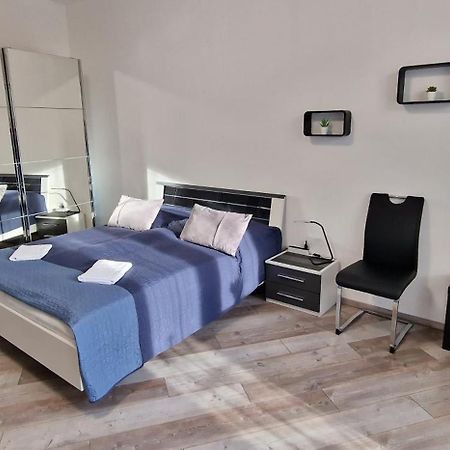 Extra Sok Szobas Apartman Budapest Kozpontjaban Lägenhet Exteriör bild